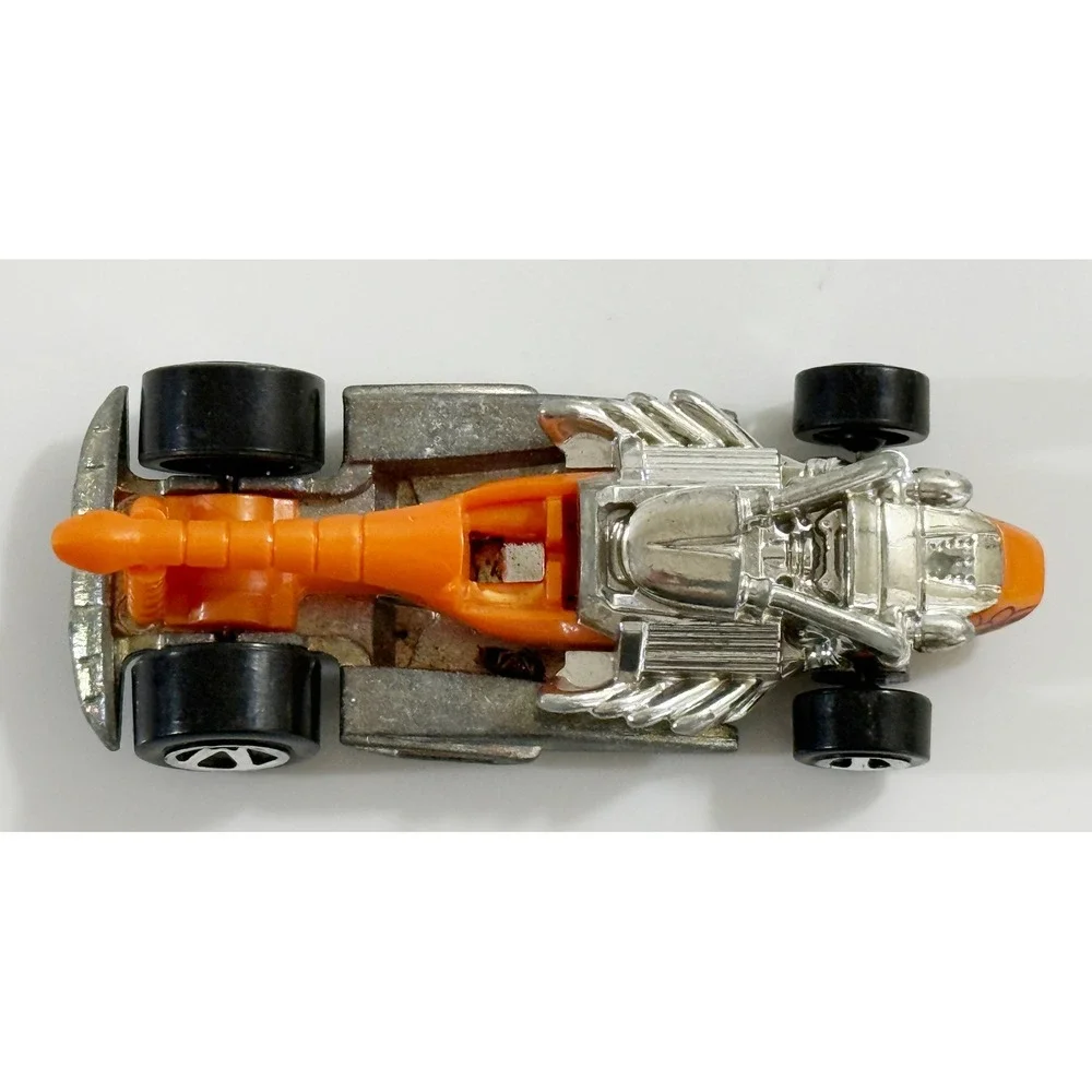 Hot Wheels Draggin' Tail Kids 1:64 Orange Chrome Diecast Fantasy Dragster Car‎